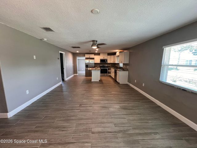 741 Frisco Street SE, Palm Bay, FL 32909