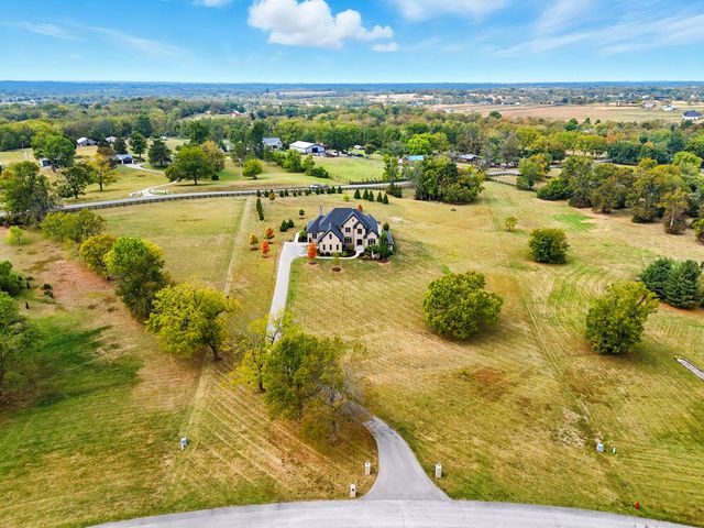 980 Chandamere Way, Nicholasville, KY 40356