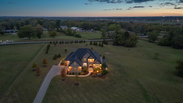 980 Chandamere Way, Nicholasville, KY 40356