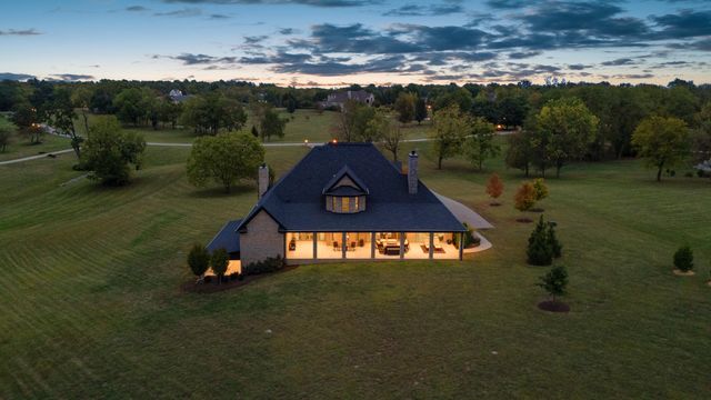 980 Chandamere Way, Nicholasville, KY 40356