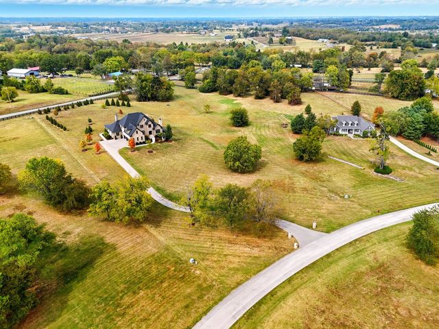 980 Chandamere Way, Nicholasville, KY 40356