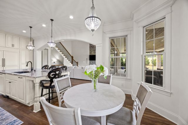 980 Chandamere Way, Nicholasville, KY 40356