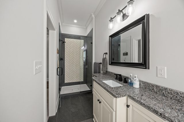 980 Chandamere Way, Nicholasville, KY 40356