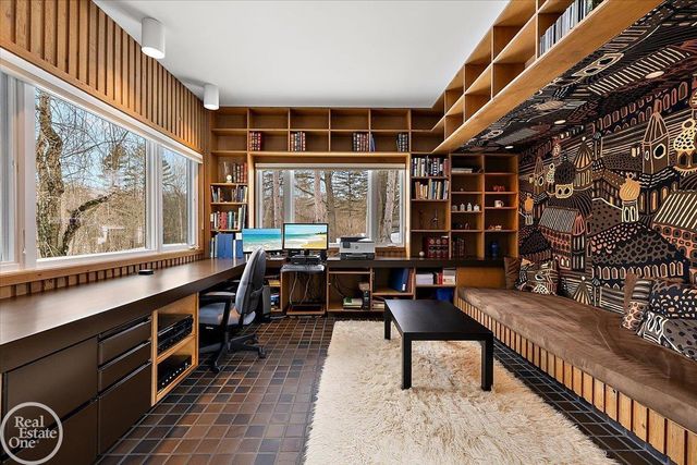 3750 Orion Road, Oakland Twp, MI 48363