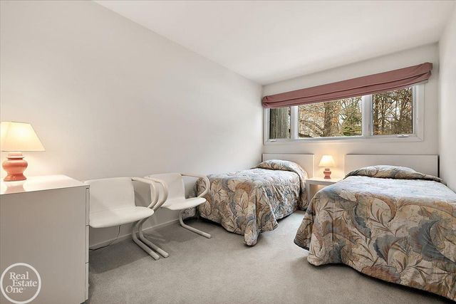 3750 Orion Road, Oakland Twp, MI 48363