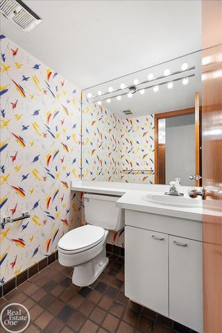 3750 Orion Road, Oakland Twp, MI 48363