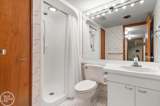 3750 Orion Road, Oakland Twp, MI 48363