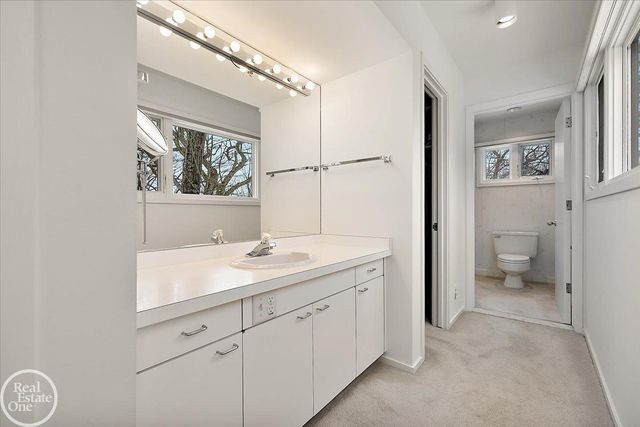 3750 Orion Road, Oakland Twp, MI 48363