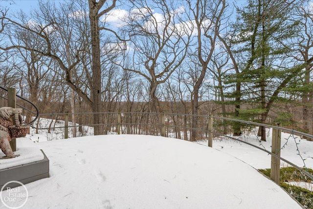 3750 Orion Road, Oakland Twp, MI 48363