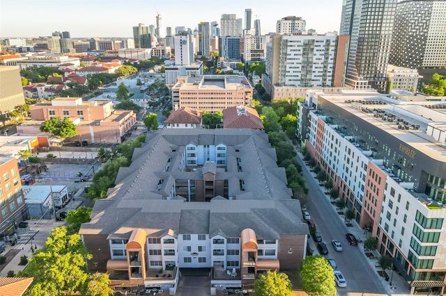 501 W 26th ST 312, Austin, TX 78705