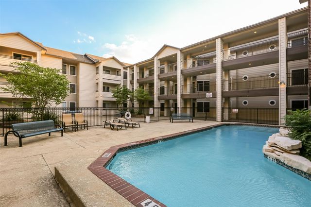 501 W 26th ST 312, Austin, TX 78705