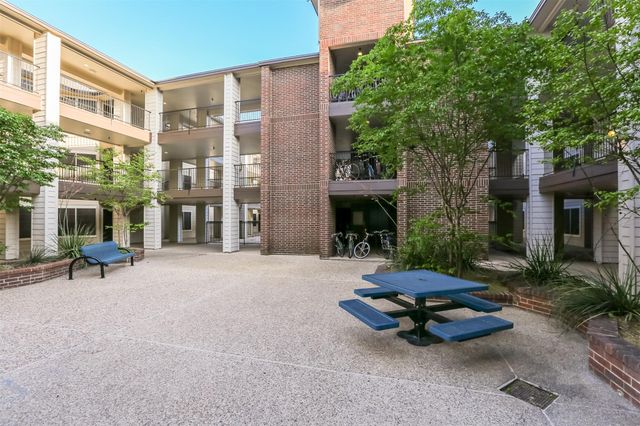 501 W 26th ST 312, Austin, TX 78705