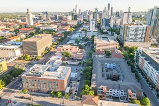 501 W 26th ST 312, Austin, TX 78705