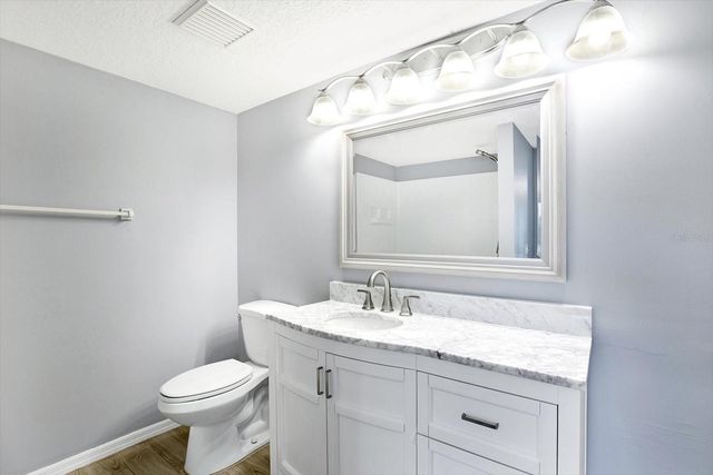 107 47TH AVENUE N, St Petersburg, FL 33703