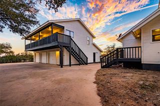 20811 Hamilton Pool RD, Dripping Springs, TX 78620