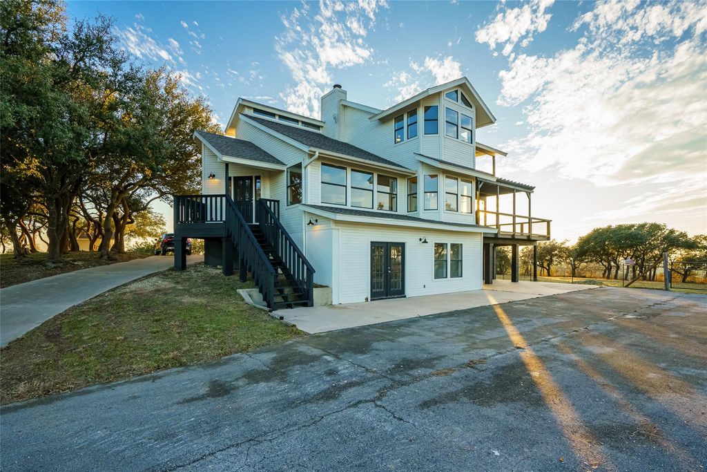 20811 Hamilton Pool RD, Dripping Springs, TX 78620