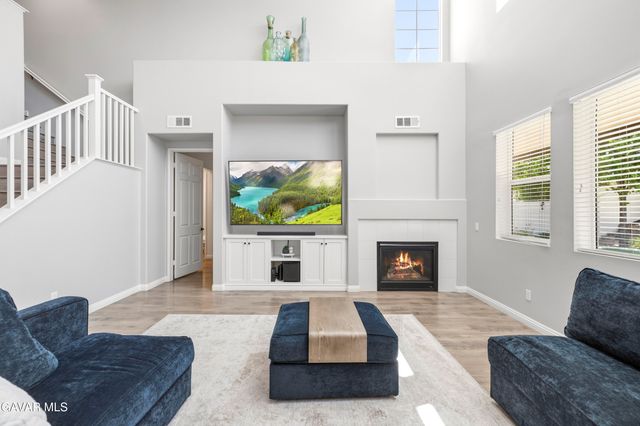 4654 W Vahan, Lancaster, CA 93536