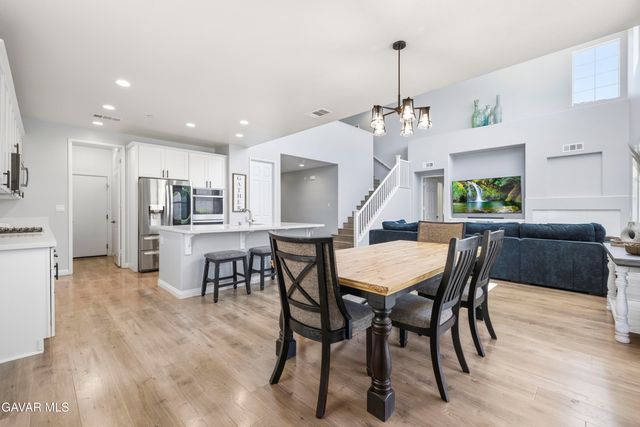 4654 W Vahan, Lancaster, CA 93536