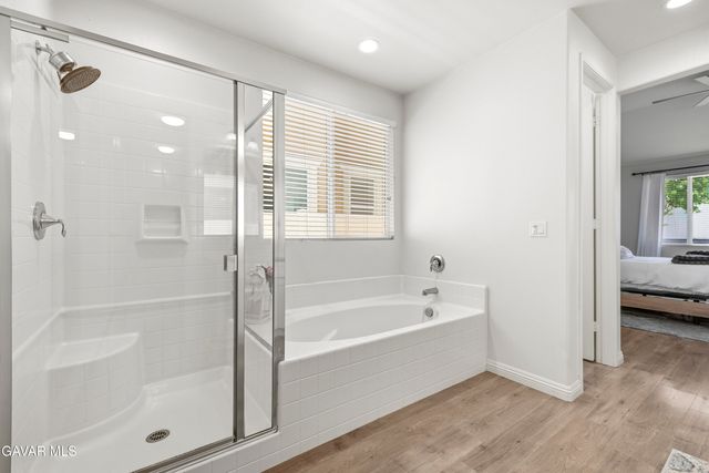 4654 W Vahan, Lancaster, CA 93536