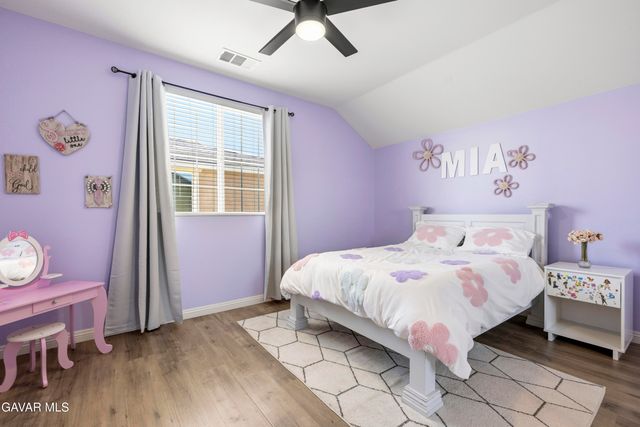 4654 W Vahan, Lancaster, CA 93536