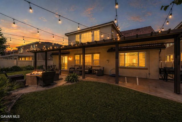 4654 W Vahan, Lancaster, CA 93536