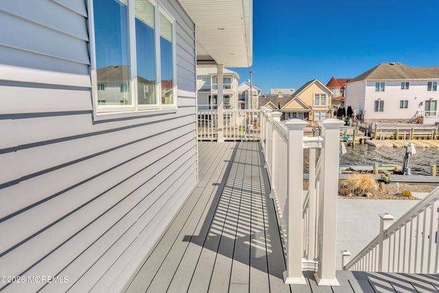 6 Cove Road, Toms River, NJ 08753