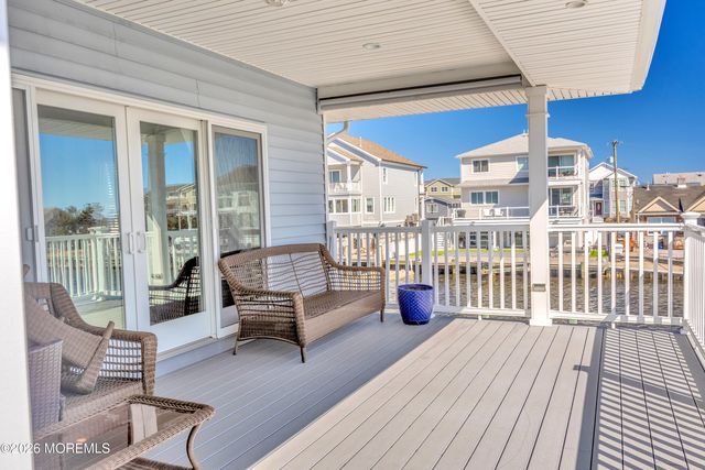 6 Cove Road, Toms River, NJ 08753