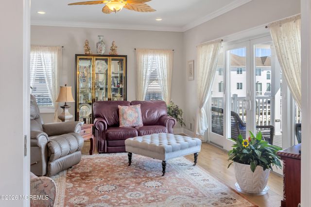 6 Cove Road, Toms River, NJ 08753