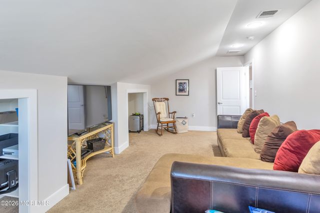 6 Cove Road, Toms River, NJ 08753