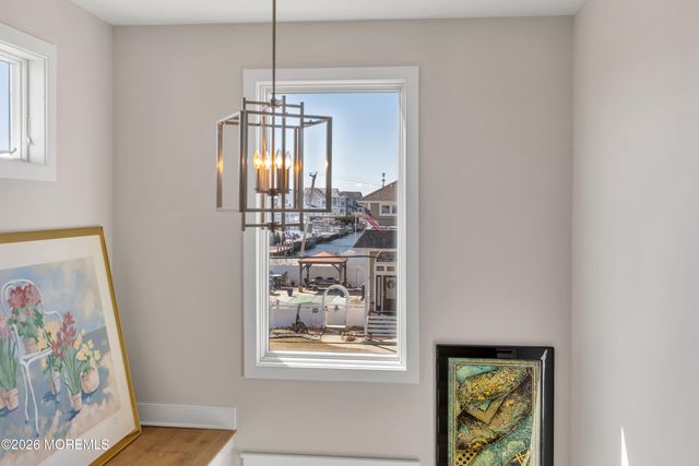 6 Cove Road, Toms River, NJ 08753