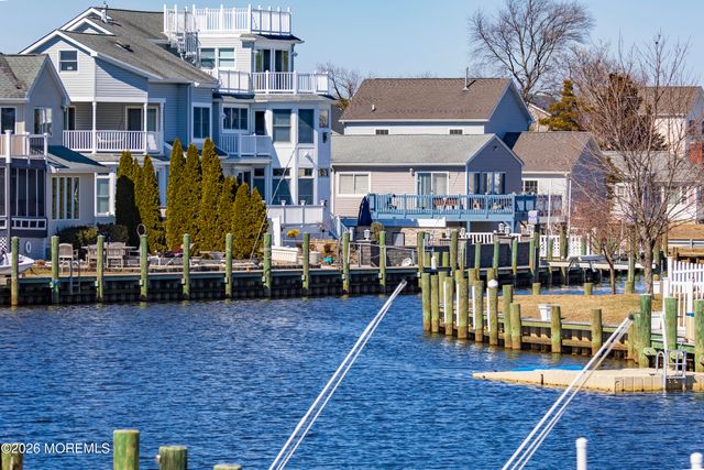 6 Cove Road, Toms River, NJ 08753