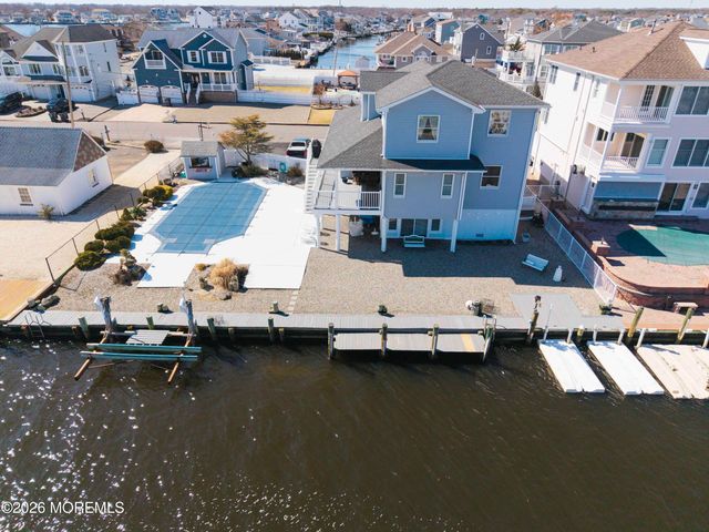 6 Cove Road, Toms River, NJ 08753