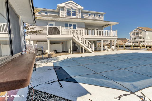 6 Cove Road, Toms River, NJ 08753