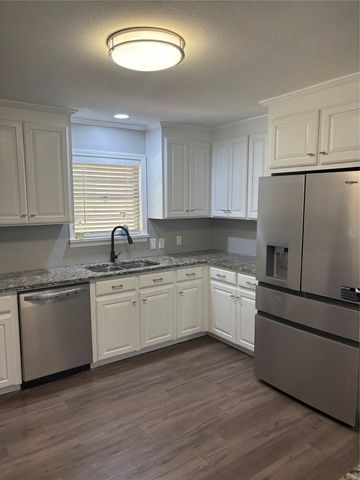 2404 waverly, Bossier City, LA 71111