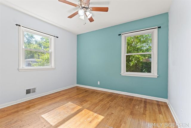7543 Walnut Avenue, Jenison, MI 49428