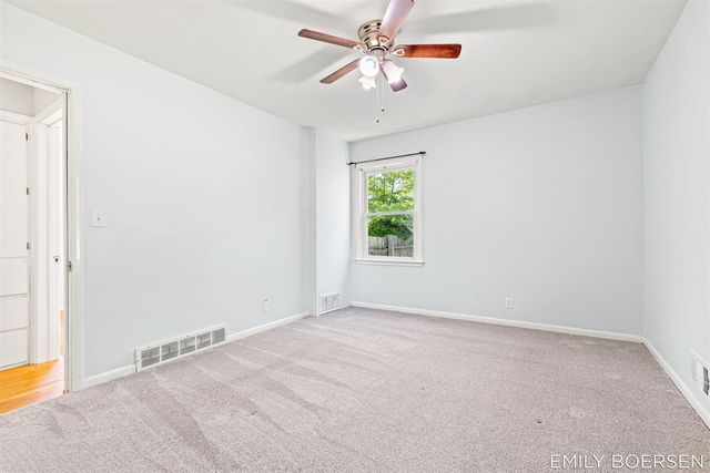 7543 Walnut Avenue, Jenison, MI 49428