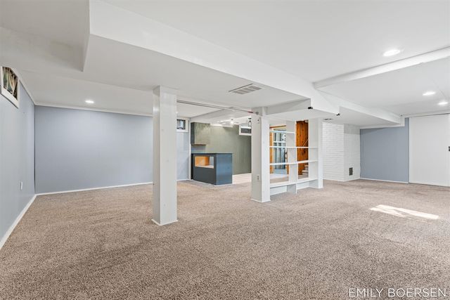 7543 Walnut Avenue, Jenison, MI 49428