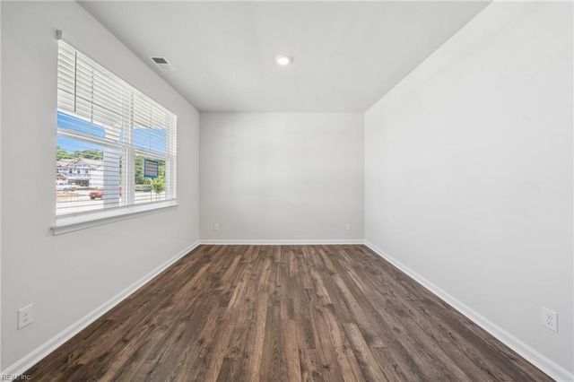 5126 Duxbury RD, Suffolk, VA 23435