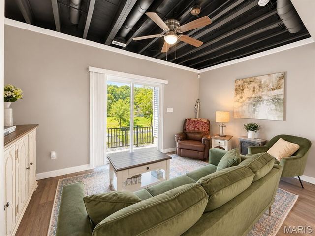 10162 Lake Ridge Drive, Hillsboro, MO 63050