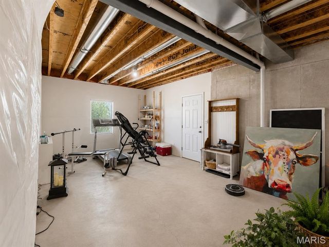 10162 Lake Ridge Drive, Hillsboro, MO 63050