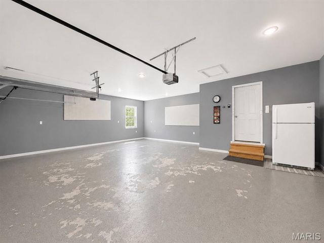 10162 Lake Ridge Drive, Hillsboro, MO 63050