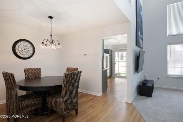 3 Oxford Road 328, Holmdel, NJ 07733