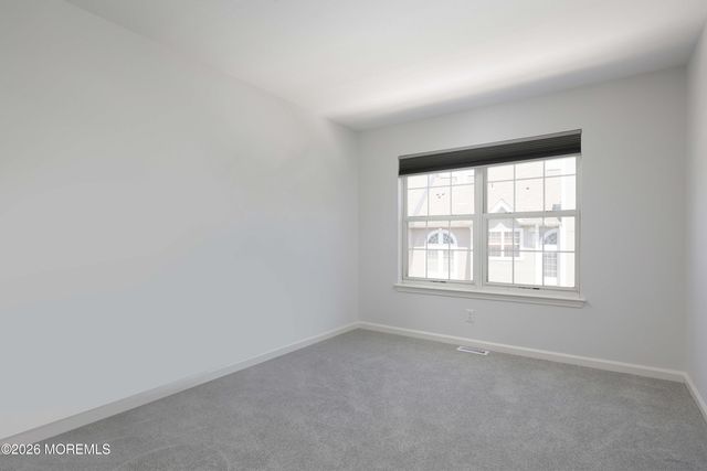 3 Oxford Road 328, Holmdel, NJ 07733