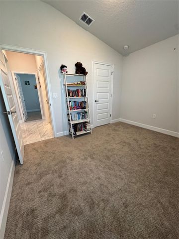 8680 Pavia Street, Fort Pierce, FL 34951