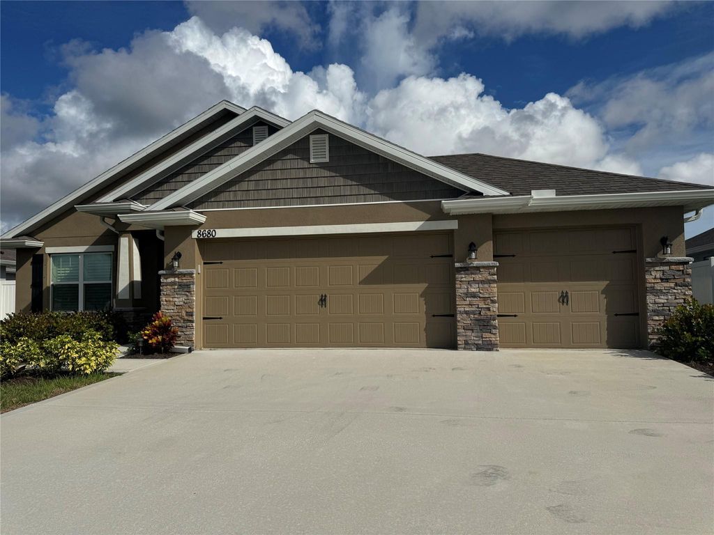 8680 Pavia Street, Fort Pierce, FL 34951