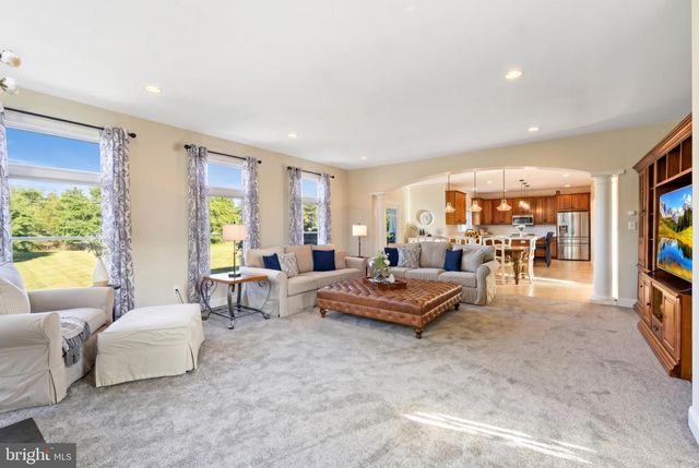 35 TITUS RD, Skillman, NJ 08558