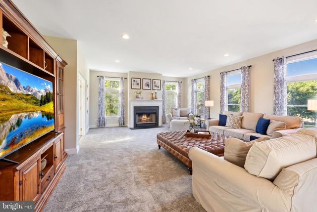 35 TITUS RD, Skillman, NJ 08558