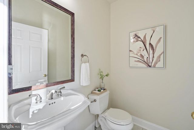 35 TITUS RD, Skillman, NJ 08558