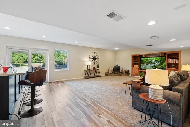 35 TITUS RD, Skillman, NJ 08558