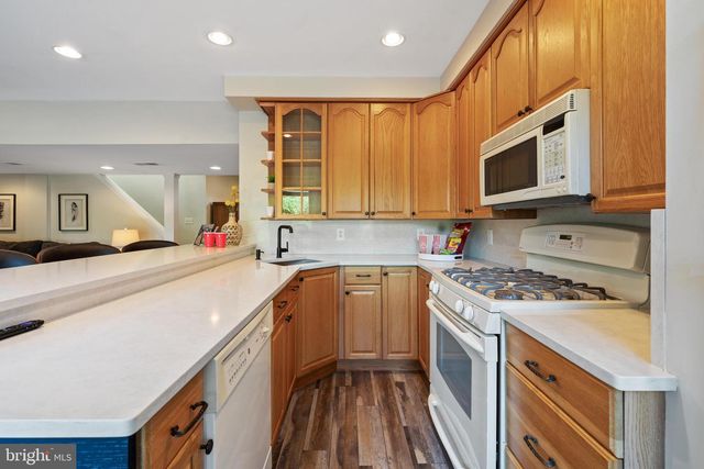 35 TITUS RD, Skillman, NJ 08558